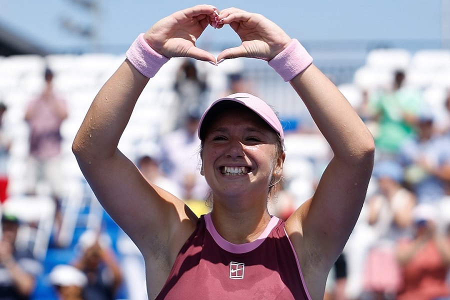 Estreante na WTA em Memphis, Liutova é finalista aos 16 anos